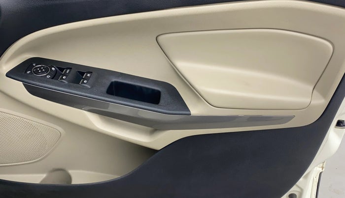 2020 Ford Ecosport TITANIUM 1.5L DIESEL, Diesel, Manual, 99,361 km, Driver Side Door Panels Control