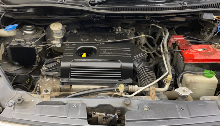2017 Maruti Wagon R 1.0 LXI CNG, CNG, Manual, 99,996 km, Engine View