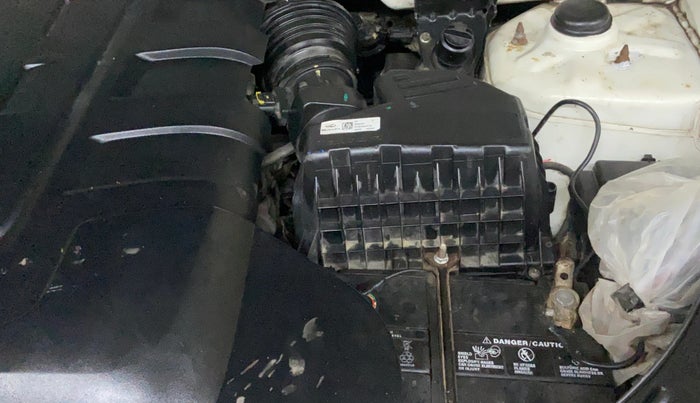 2020 Mahindra XUV500 W7, Diesel, Manual, 30,379 km, Engine View - Left