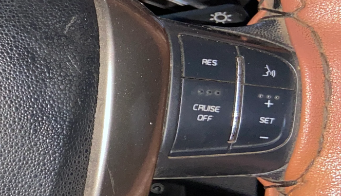 2020 Mahindra XUV500 W7, Diesel, Manual, 30,379 km, Adaptive Cruise Control