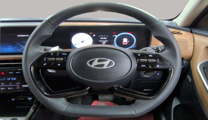 2025 Hyundai ALCAZAR Signature 7 STR 1.5 Turbo GDi Petrol DCT, Petrol, Automatic, 3,865 km, Steering Wheel Close Up