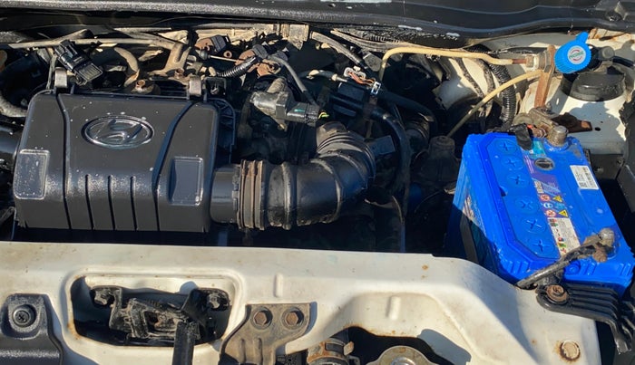 2017 Hyundai Eon ERA +, CNG, Manual, 1,10,540 km, Engine View - Left