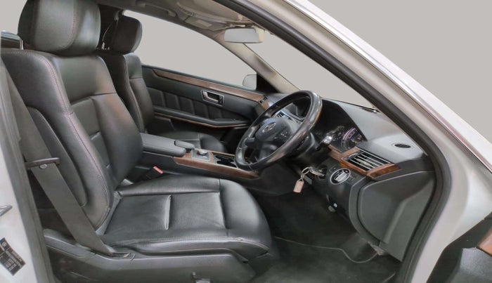 2012 Mercedes Benz E Class E 220 CDI ELEGANCE, Diesel, Automatic, 60,245 km, Right Side Front Door Cabin