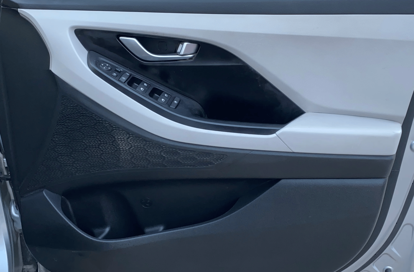 2021 Hyundai Creta SX EXECUTIVE 1.5 PETROL, Petrol, Manual, 23,918 km, Driver Side Door Panels Control