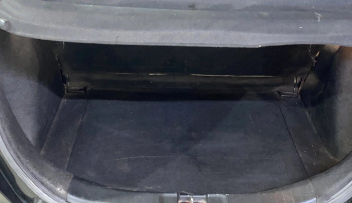 2016 Honda Jazz 1.2L I-VTEC SV, Petrol, Manual, 38,572 km, Boot Inside