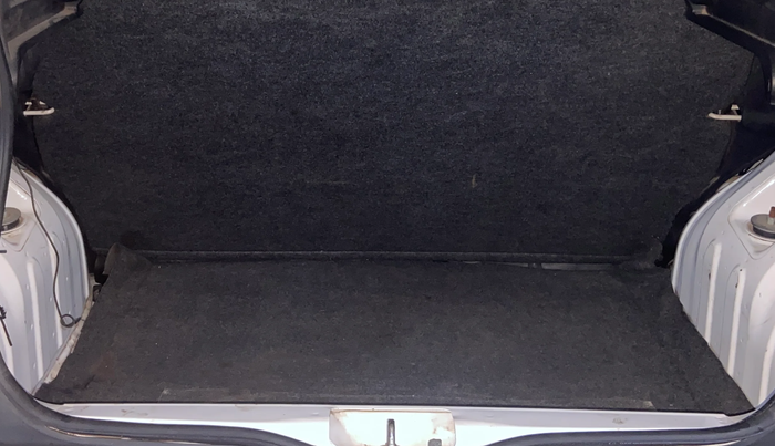 2018 Renault Kwid RXL, Petrol, Manual, 43,025 km, Boot Inside