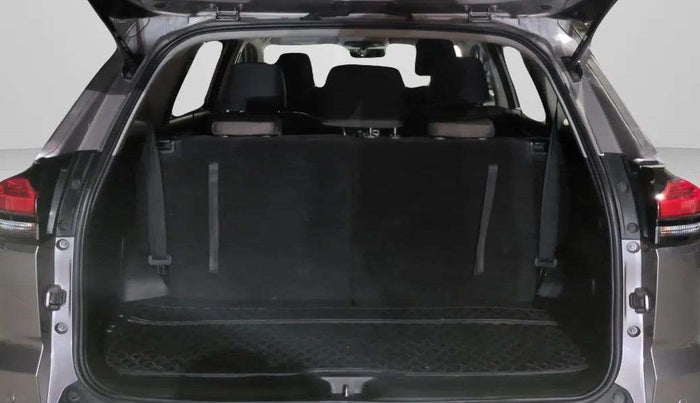 2023 Toyota INNOVA HYCROSS VX HYBRID 7 STR, Hybrid, Automatic, 14,825 km, Boot Inside