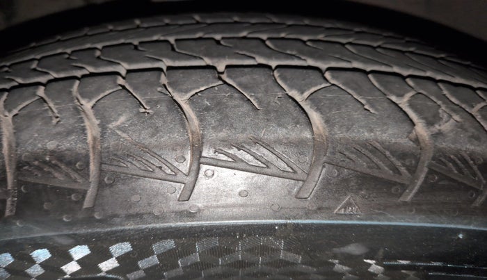 2023 Toyota INNOVA HYCROSS VX HYBRID 7 STR, Hybrid, Automatic, 14,825 km, Left Rear Tyre Tread