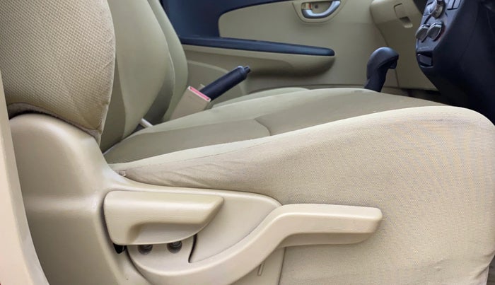 2015 Honda Brio VX AT, Petrol, Automatic, 72,371 km, Driver Side Adjustment Panel