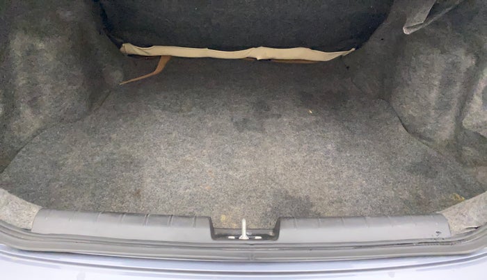 2010 Honda City 1.5L I-VTEC V MT, Petrol, Manual, 63,947 km, Boot Inside