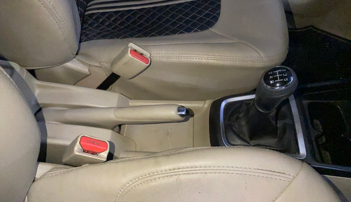 2017 Maruti Dzire VXI, Petrol, Manual, 80,327 km, Gear Lever