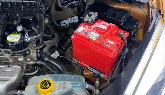 2016 Tata Tiago XZ PETROL, Petrol, Manual, 62,834 km, Engine View - Left