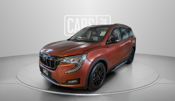 2024 Mahindra XUV700 AX 7 LUXURY P AT 7 STR, Petrol, Automatic, 19,932 km, Left Front Diagonal
