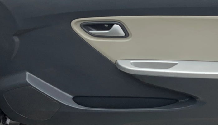 2019 Maruti Alto K10 VXI, Petrol, Manual, 60,700 km, Driver Side Door Panels Control