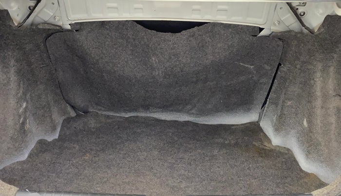 2015 Honda Amaze 1.2L I-VTEC S, Petrol, Manual, 53,394 km, Boot Inside