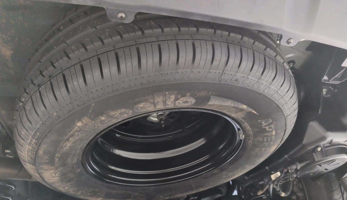 2023 Tata Safari XZ PLUS, Diesel, Manual, 13,709 km, Spare Tyre