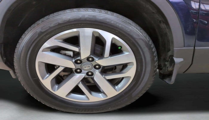 2023 Tata Safari XZ PLUS, Diesel, Manual, 13,709 km, Right Rear Wheel