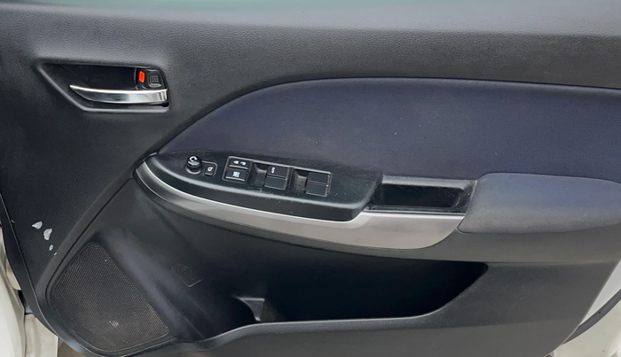 2020 Maruti Baleno ALPHA CVT PETROL 1.2, Petrol, Automatic, 81,601 km, Driver Side Door Panels Control