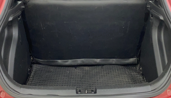 2015 Hyundai Xcent S 1.2, Petrol, Manual, 1,10,521 km, Boot Inside