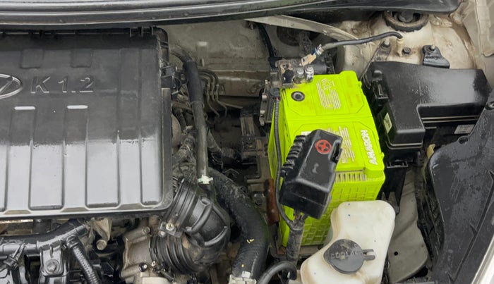 2017 Hyundai Grand i10 SPORTZ 1.2 KAPPA VTVT, Petrol, Manual, 87,298 km, Engine View - Left