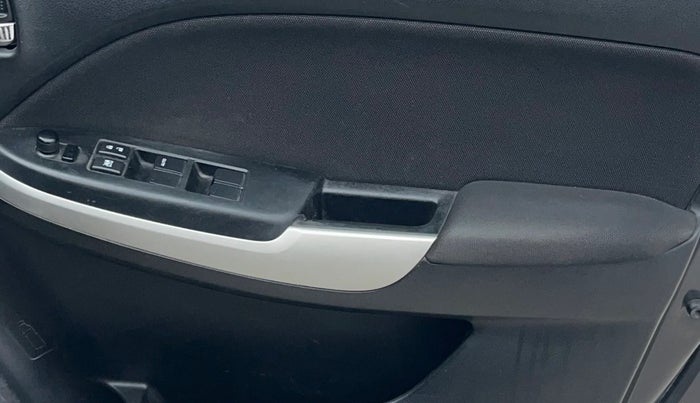 2017 Maruti Baleno ZETA CVT PETROL 1.2, Petrol, Automatic, 69,821 km, Driver Side Door Panels Control