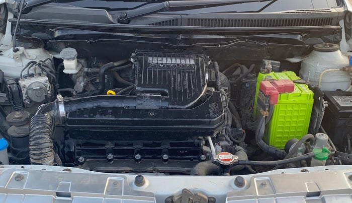 2017 Maruti Ciaz VXI+, CNG, Manual, 1,19,601 km, Engine View