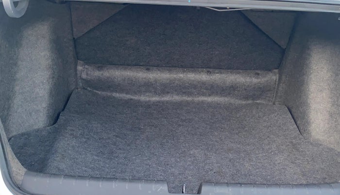 2022 Honda City 1.5L I-VTEC ZX, Petrol, Manual, 28,903 km, Boot Inside