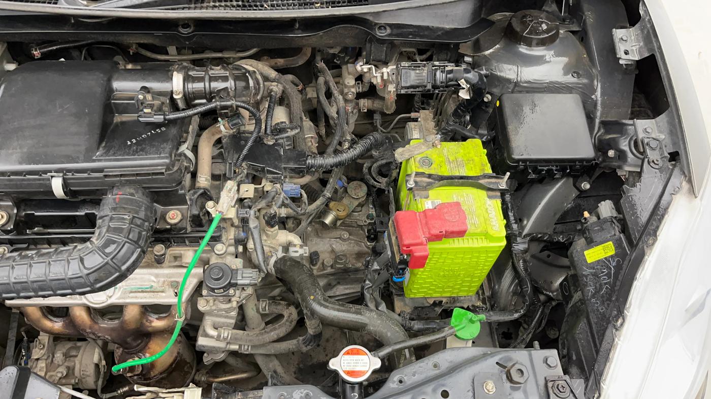 2022 Maruti Dzire VXI CNG, CNG, Manual, 73,489 km, Engine View - Left