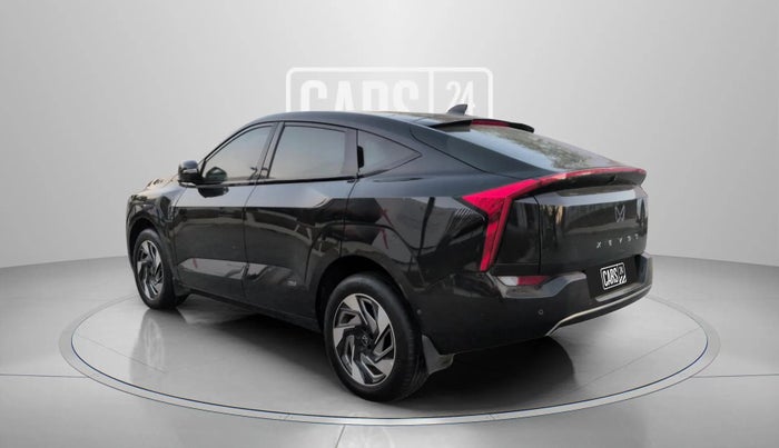 2025 Mahindra XEV 9e Pack Three B79 KWH, Electric, Automatic, 9,794 km, Left Back Diagonal