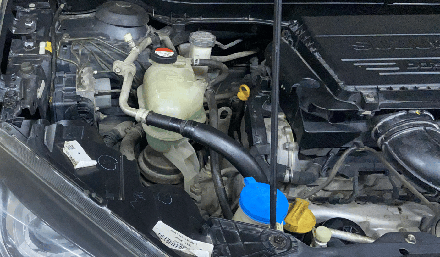 2018 Maruti Vitara Brezza ZDI, Diesel, Manual, 88,638 km, Engine View - Right
