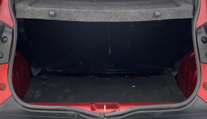 2018 Renault Kwid RXT 1.0 (O), Petrol, Manual, 23,668 km, Boot Inside