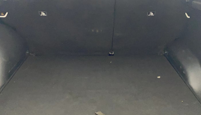 2021 Hyundai Creta SX (O) 1.5 DIESEL, Diesel, Manual, 67,254 km, Boot Inside