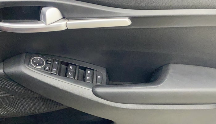 2020 KIA SELTOS HTK PLUS 1.5 DIESEL, Diesel, Manual, 58,643 km, Driver Side Door Panels Control