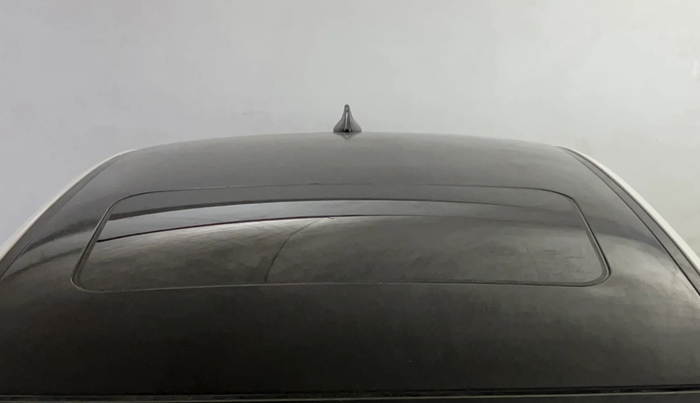 2023 Hyundai Verna SX(O) 1.5 MPI IVT , Petrol, Automatic, 37,010 km, Moonroof/ Sunroof