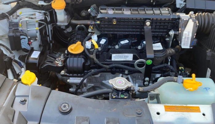 2023 Tata ALTROZ XT PETROL, Petrol, Manual, 27,189 km, Engine View - Right