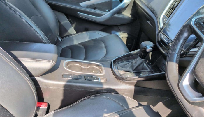 2020 MG HECTOR SHARP 1.5 DCT PETROL, Petrol, Automatic, 43,798 km, Gear Lever