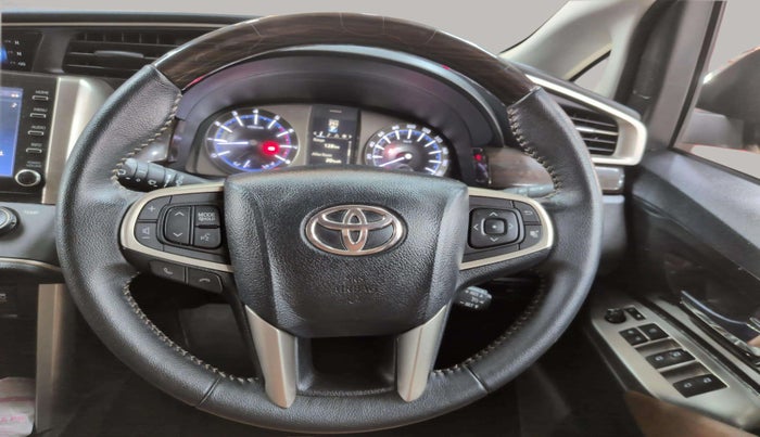 2022 Toyota Innova Crysta 2.7 ZX AT 7 STR, Petrol, Automatic, 28,544 km, Steering Wheel Close Up