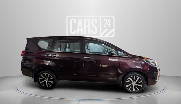 2022 Toyota Innova Crysta 2.7 ZX AT 7 STR, Petrol, Automatic, 28,544 km, Right Side View