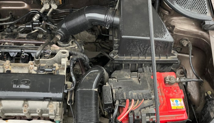 2016 Volkswagen Polo COMFORTLINE 1.2L, Petrol, Manual, 41,242 km, Engine View - Left