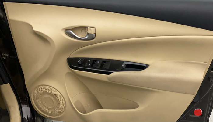 2021 Toyota YARIS G MT, Petrol, Manual, 39,157 km, Driver Side Door Panels Control