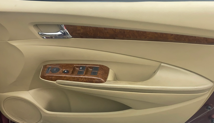 2013 Honda City 1.5L I-VTEC V MT, Petrol, Manual, 68,571 km, Driver Side Door Panels Control