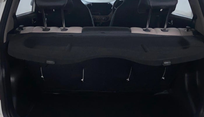 2016 Hyundai Grand i10 ASTA (O) AT 1.2 KAPPA VTVT, Petrol, Automatic, 52,121 km, Boot Inside