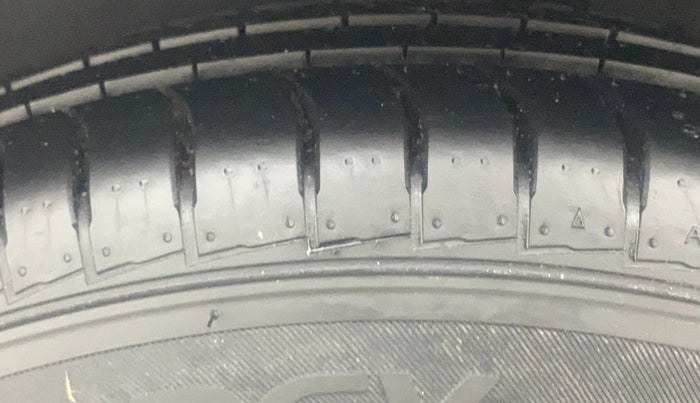 2019 Hyundai NEW SANTRO SPORTZ AMT, Petrol, Automatic, 54,511 km, Left Front Tyre Tread