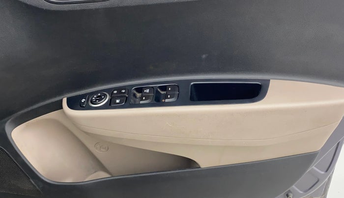 2018 Hyundai Grand i10 ASTA 1.2 KAPPA VTVT, Petrol, Manual, 1,15,563 km, Driver Side Door Panels Control