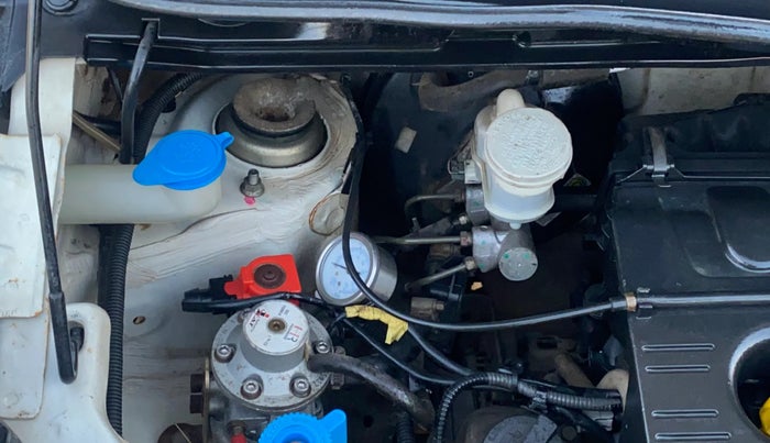 2014 Maruti Wagon R 1.0 LXI, CNG, Manual, 74,938 km, Engine View - Right