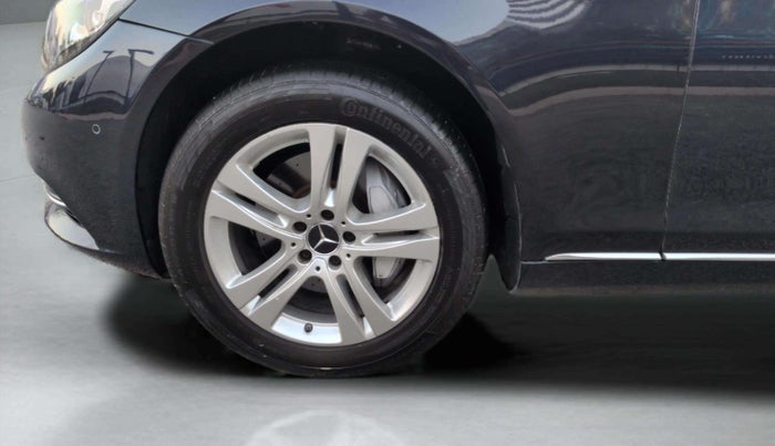 2017 Mercedes Benz S Class S350 CDI, Diesel, Automatic, 37,596 km, Left Front Wheel