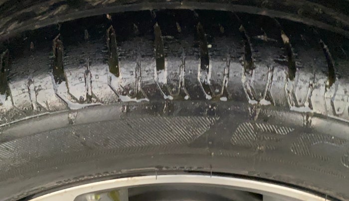 2019 Hyundai Verna 1.6 VTVT SX (O) AT, Petrol, Automatic, 57,109 km, Right Rear Tyre Tread