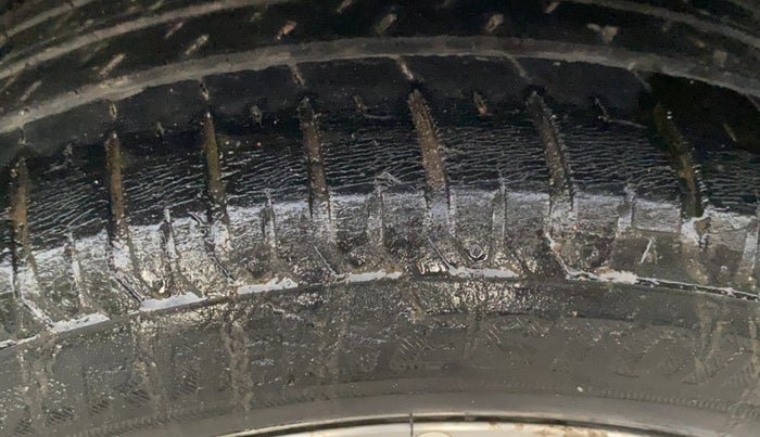 2019 Hyundai Verna 1.6 VTVT SX (O) AT, Petrol, Automatic, 57,109 km, Left Rear Tyre Tread