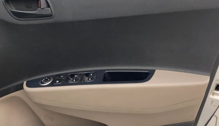 2018 Hyundai Grand i10 MAGNA 1.2 KAPPA VTVT, Petrol, Manual, 56,915 km, Driver Side Door Panels Control