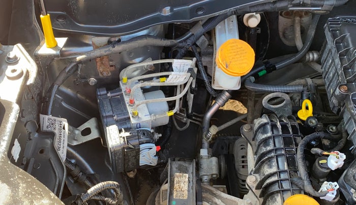 2022 Tata PUNCH ADVENTURE MT, Petrol, Manual, 35,905 km, Engine View - Right